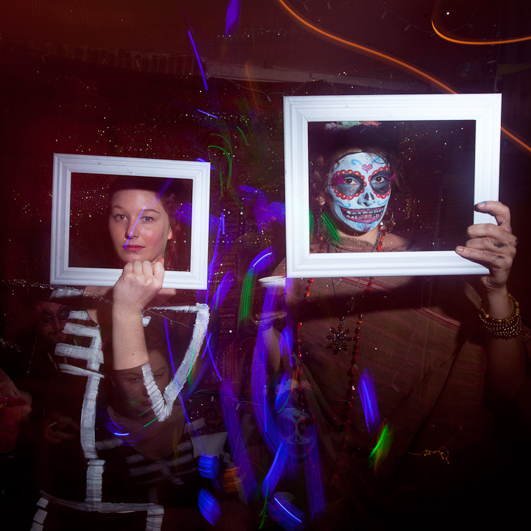 Dia de lost Muertos, day of the dead party photos.