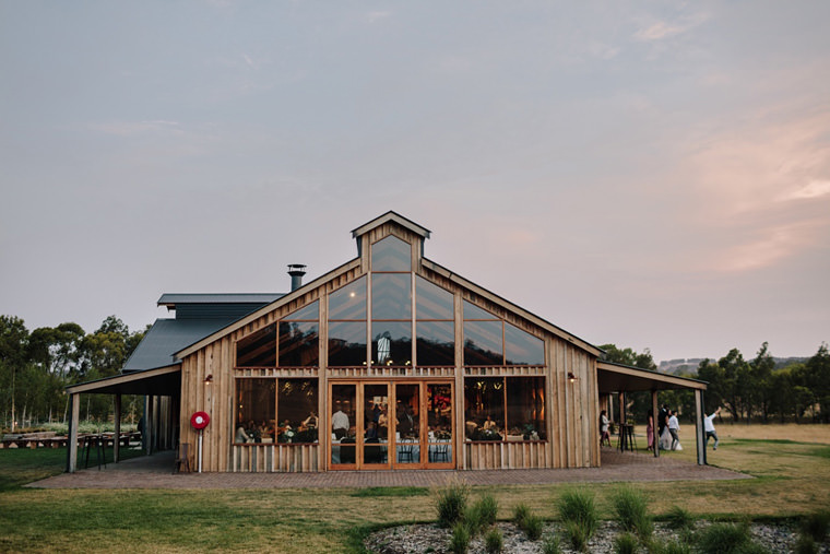 The Stables at Bendooley Estate, wedding photos in the Southern Highlands