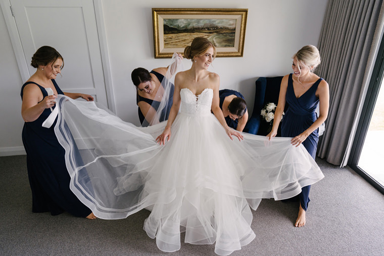 The Stables at Bendooley Estate, wedding photos in the Southern Highlands