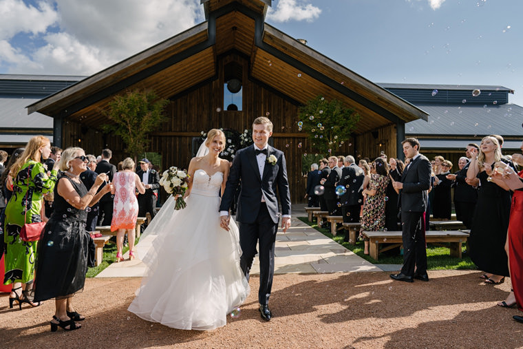 The Stables at Bendooley Estate, wedding photos in the Southern Highlands