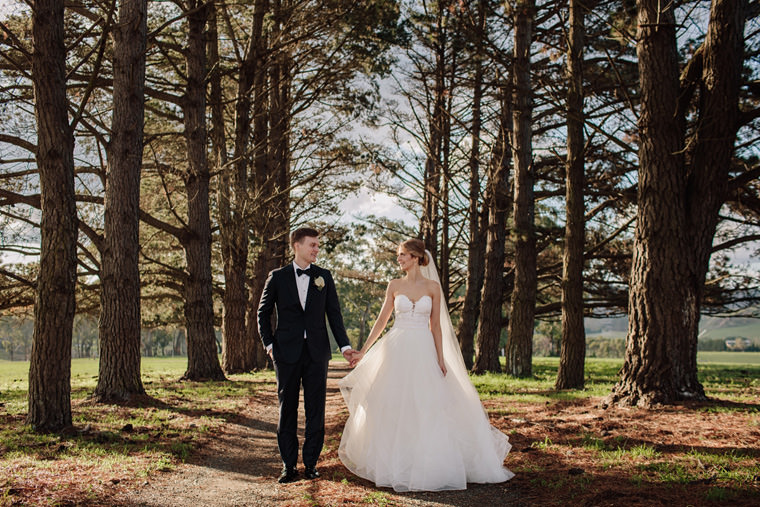The Stables at Bendooley Estate, wedding photos in the Southern Highlands