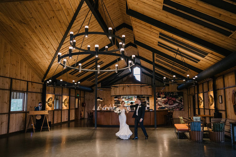 The Stables at Bendooley Estate, wedding photos in the Southern Highlands