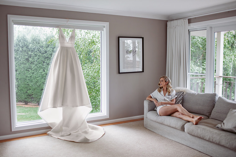 Rainy but beautiful wedding day at Bendooley Estate, captured by Hilary Cam Photography