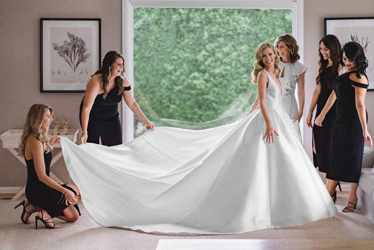 Rainy but beautiful wedding day at Bendooley Estate, captured by Hilary Cam Photography