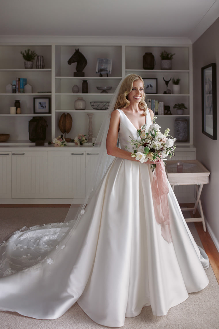 Rainy but beautiful wedding day at Bendooley Estate, captured by Hilary Cam Photography