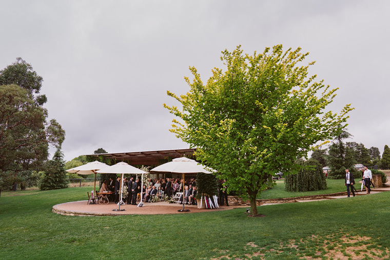 Rainy but beautiful wedding day at Bendooley Estate, captured by Hilary Cam Photography