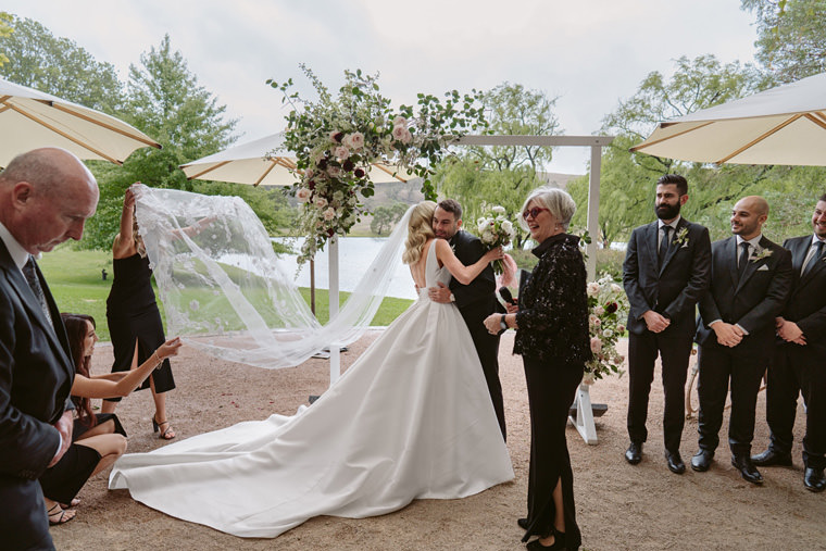 Rainy but beautiful wedding day at Bendooley Estate, captured by Hilary Cam Photography