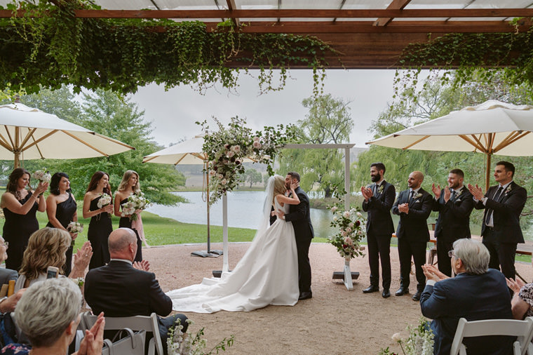 Rainy but beautiful wedding day at Bendooley Estate, captured by Hilary Cam Photography