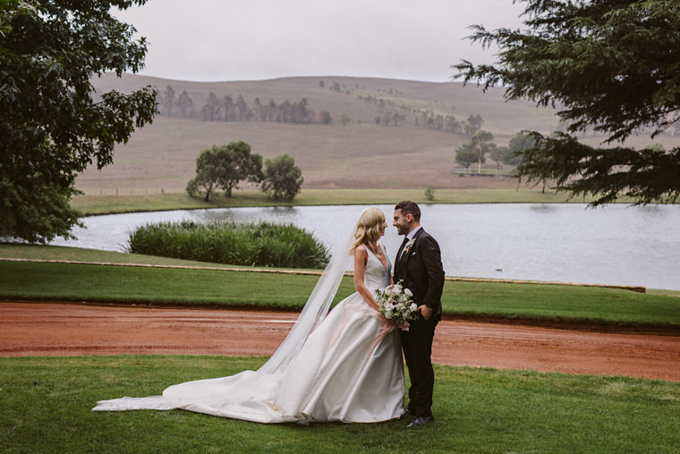 Rainy but beautiful wedding day at Bendooley Estate, captured by Hilary Cam Photography