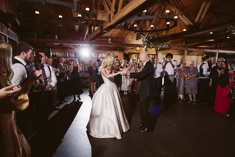 Reception at the Book Barn, Bendooley Estate, elegantly captured by Hilary Cam Photography.