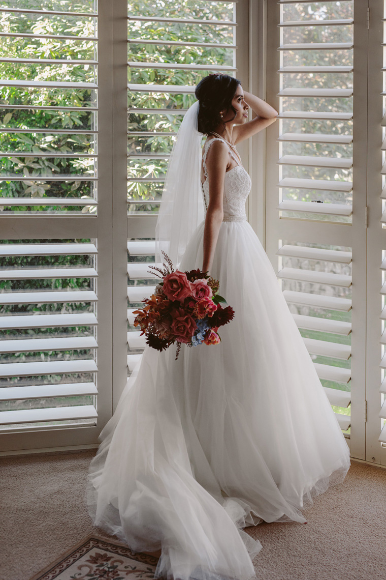 Full length bridal portrait.