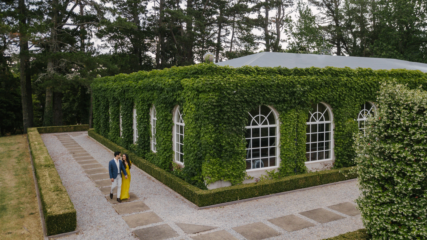 Romantic outdoor prewedding in beautiful country locations. Romantic outdoor prewedding in beautiful country locations.